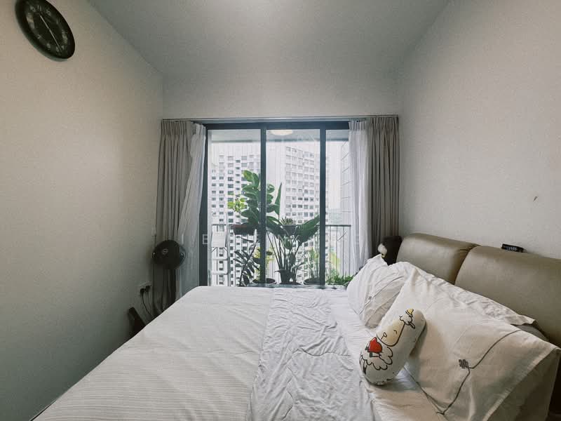 Riverbank at Fernvale, 15 Fernvale Close, 3 Bedrooms, 1,012 sqft, Condominium For Sale, by Ibsen Ng, 500167132 - Bedroom - PropertyGuru.com.sg