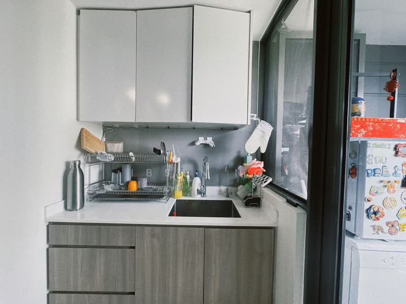 Riverbank at Fernvale, 15 Fernvale Close, 3 Bedrooms, 1,012 sqft, Condominium For Sale, by Ibsen Ng, 500167132 - Kitchen - PropertyGuru.com.sg