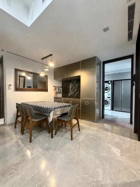 JadeScape, 12 Shunfu Road, 4 Bedrooms, 1,647 sqft, Condominium For Sale, by Debbie Ong, 500167148 - Dining Room - PropertyGuru.com.sg
