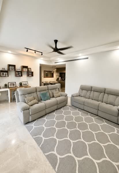 JadeScape, 12 Shunfu Road, 4 Bedrooms, 1,647 sqft, Condominium For Sale, by Debbie Ong, 500167148 - Living Room - PropertyGuru.com.sg