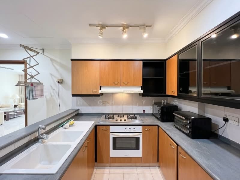 Whitewater, 21 Pasir Ris Street 72, 3 Bedrooms, 1,130 sqft, Executive Condominium For Rent, by Poh Chu Ying, 500167167 - Kitchen - PropertyGuru.com.sg