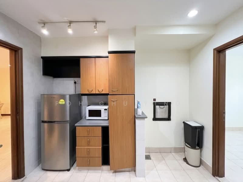 Whitewater, 21 Pasir Ris Street 72, 3 Bedrooms, 1,130 sqft, Executive Condominium For Rent, by Poh Chu Ying, 500167167 - Kitchen - PropertyGuru.com.sg