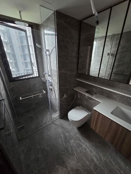 Lentor Modern, 7 Lentor Central, 4 Bedrooms, 1,109 sqft, Condominium For Sale, by Laura Lee, 500167170 - Bathroom - PropertyGuru.com.sg