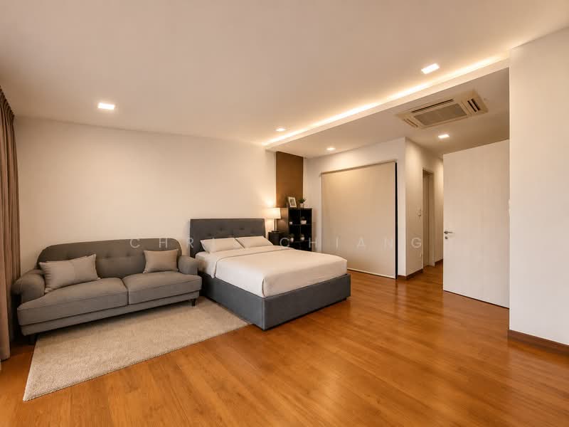 Serangoon Garden Estate, Cowdray/ Bridport/ Hemsley Avenue, 4 Bedrooms, 4,200 sqft, Corner Terrace For Rent, by Chris Chiang, 500167176 - Bedroom - PropertyGuru.com.sg