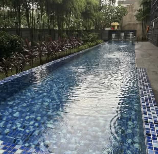 Cosmo, 18 Guillemard Crescent, 2 Bedrooms, 667 sqft, Condominium For Sale, by Wes Zhang, 500167178 - Pool - PropertyGuru.com.sg