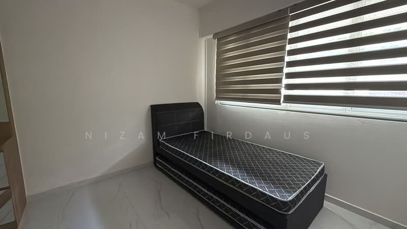 562 Pasir Ris Street 51, 562 Pasir Ris Street 51, Room Rental, 150 sqft, HDB Flat For Rent, by Nizam Firdaus, 500167181 - Bedroom - PropertyGuru.com.sg