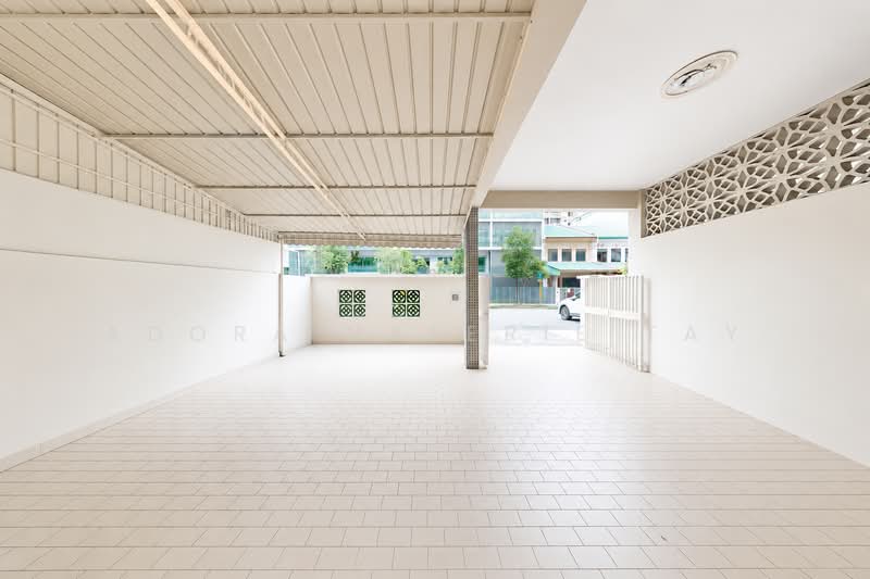 Lorong 25A Geylang, , 5 Bedrooms, 2,081 sqft, Terraced House For Sale, by Adora Valerie Tay, 500167191 - Exterior - PropertyGuru.com.sg