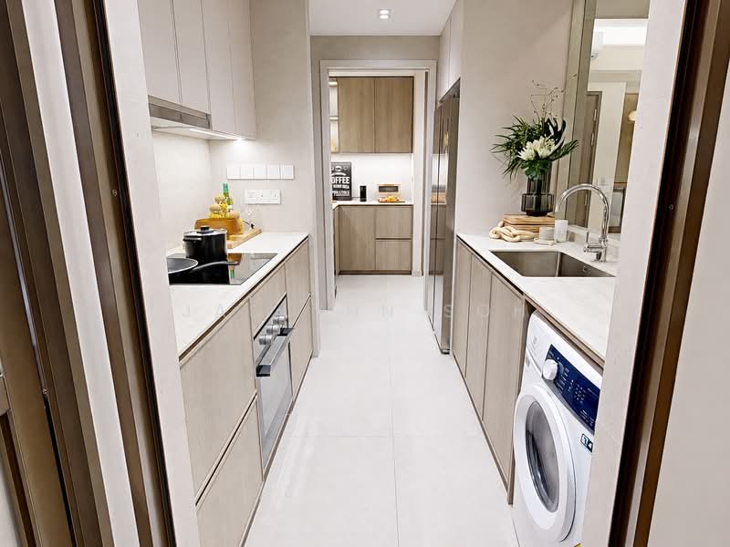 Rare Freehold 4 Bedder Next to MRT & 1km to Temasek Primary, , 4 Bedrooms, 1,249 sqft, Condominium For Sale, by Jaslynn Soh, 500167194 - Kitchen - PropertyGuru.com.sg