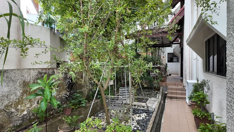 Jln Lim Tai See, , 5 Bedrooms, 3,530 sqft, Semi-Detached House For Sale, by Mak Lai Kam (Kelly), 500167197 - Garden / Patio - PropertyGuru.com.sg
