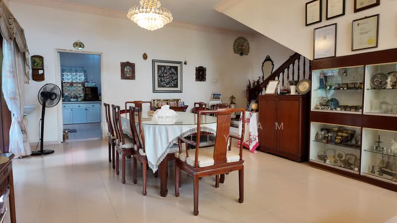 Jln Lim Tai See, , 5 Bedrooms, 3,530 sqft, Semi-Detached House For Sale, by Mak Lai Kam (Kelly), 500167197 - Dining Area / Dry Kitchen - PropertyGuru.com.sg