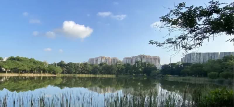352 Hougang Avenue 7, 352 Hougang Avenue 7, 3 Bedrooms, 980 sqft, HDB Flat For Sale, by Michelle Leong, 500167208 - Exterior - PropertyGuru.com.sg