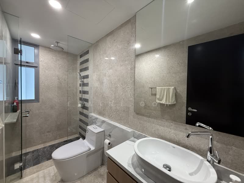CityVista Residences, 21 Peck Hay Road, 3 Bedrooms, 2,142 sqft, Apartment For Sale, by Elaine Goh, 500167211 - Bathroom - PropertyGuru.com.sg