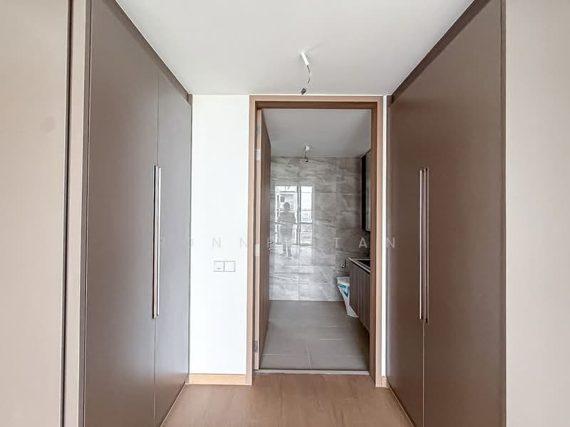 The Botany at Dairy Farm, 9 Dairy Farm Walk, 4 Bedrooms, 1,292 sqft, Condominium For Rent, by Ronnie Tan, 500167212 - Corridor - PropertyGuru.com.sg