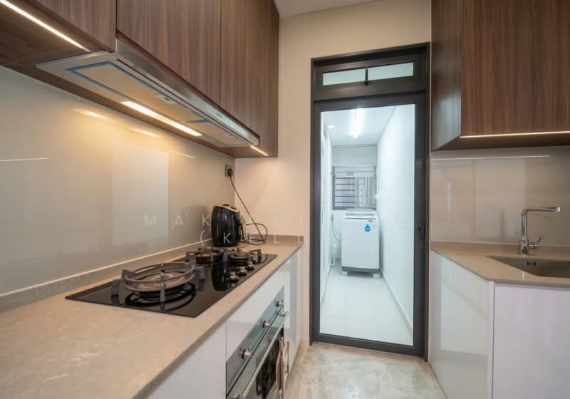 Artra, 10 Alexandra View, 3 Bedrooms, 1,119 sqft, Condominium For Rent, by Mak Lai Kam (Kelly), 500167214 - Kitchen, Yard, WC - PropertyGuru.com.sg