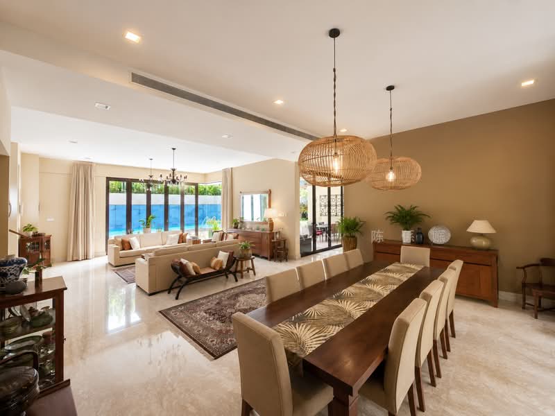 ⭐️ELEGANT DETACHED SANCTUARY @ GCBA RAFFLES PARK | 1 KM OF RGPS | VERY WIDE FRONTAGE | RENOVATED ⭐️, Oriole Crescent Ash Cassia Sunset Pine Linden Vanda Eng Neo Greenmead Greenview Greenpark Hillcrest Watten Shelford Senandong Swiss Club Binjai Kampong Chantek Chee Hoon Camden Kheam Hock Trevose Camborne Narooma Dalkeith Harlyn Berrima Merryn Tudor, 7 Bedrooms, 15,000 sqft, Detached House For Sale, by Damian Tan 陈係赈, 500167216 - Dining - PropertyGuru.com.sg