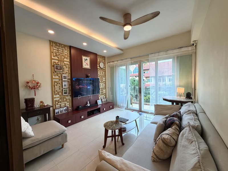 Seletar Springs Condominium, 106 Gerald Drive, 4 Bedrooms, 1,561 sqft, Condominium For Sale, by Daphne Phua, 500167218 - Living Room - PropertyGuru.com.sg