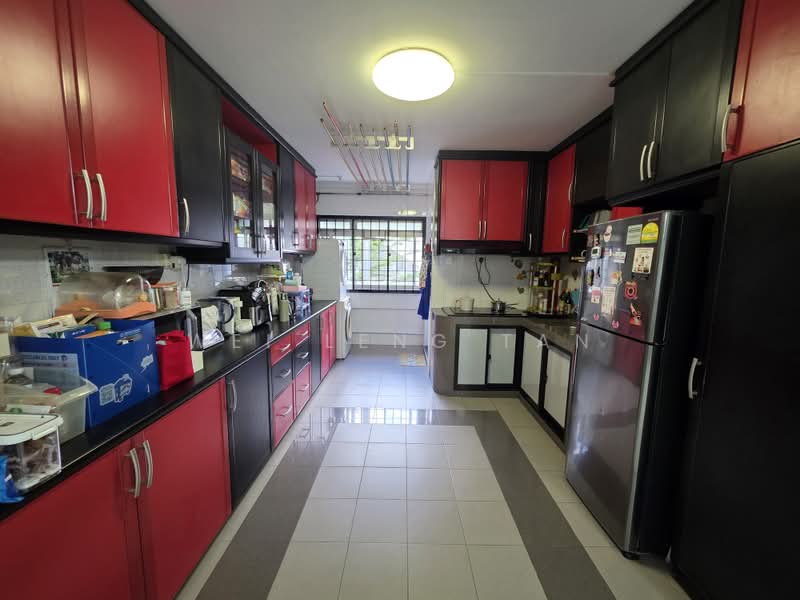 542 Choa Chu Kang Street 52, 542 Choa Chu Kang Street 52, 3 Bedrooms, 1,130 sqft, HDB Flat For Sale, by Wei Leng Tan, 500167224 - Kitchen - PropertyGuru.com.sg