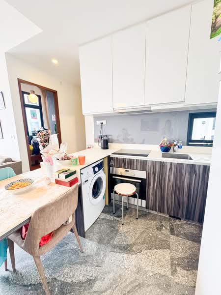 Eco Sanctuary, 65 Chestnut Avenue, 2 Bedrooms, 753 sqft, Condominium For Sale, by Tricia Low, 500167225 - Kitchen - PropertyGuru.com.sg