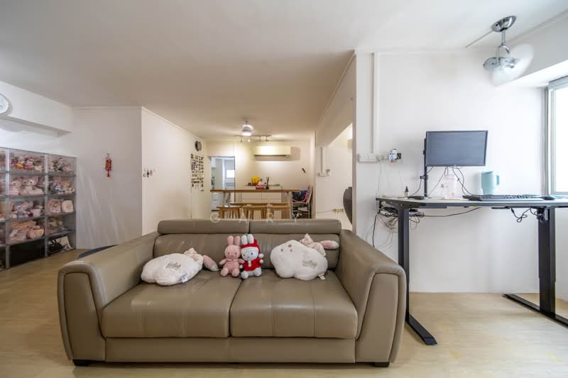 109A Edgedale Plains, 109A Edgedale Plains, 2 Bedrooms, 1,184 sqft, HDB Flat For Sale, by Gary ., 500167228 - Living Room - PropertyGuru.com.sg
