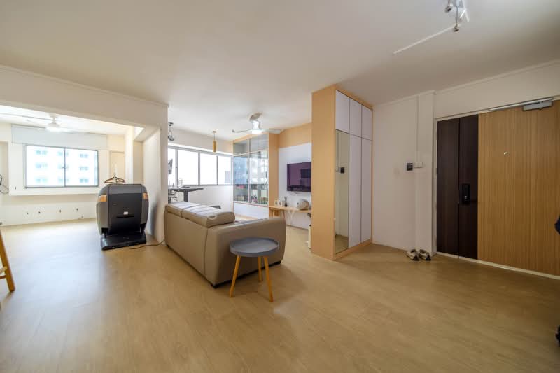 109A Edgedale Plains, 109A Edgedale Plains, 2 Bedrooms, 1,184 sqft, HDB Flat For Sale, by Gary ., 500167228 - Living Room - PropertyGuru.com.sg