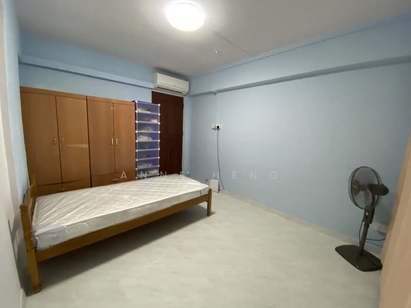 649 Ang Mo Kio Avenue 5, 649 Ang Mo Kio Avenue 5, Room Rental, 120 sqft, HDB Flat For Rent, by Anne Heng, 500167238 - PropertyGuru.com.sg