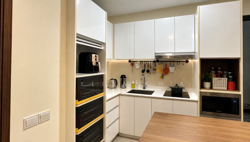 eCO, Bedok South Avenue 3, 2 Bedrooms, 840 sqft, Condominium For Sale, by William Chia, 500167242 - Kitchen - PropertyGuru.com.sg