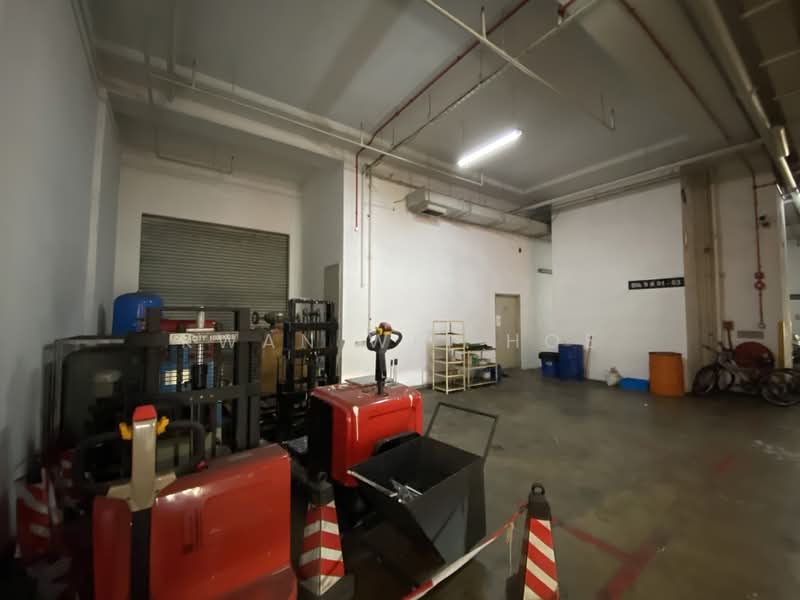 Ubi Kaki Bukit ground floor B1 Industrial building, , 4,300 sqft, Light Industrial (B1) For Rent, by Kwan Wei Hoe, 500167244 - Interior - CommercialGuru.com.sg