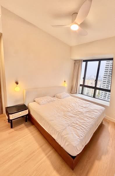 d'Leedon (Former Farrer Court), 13 Leedon Heights, 2 Bedrooms, 1,076 sqft, Condominium For Sale, by Shalynne Pek, 500167271 - Bedroom - PropertyGuru.com.sg