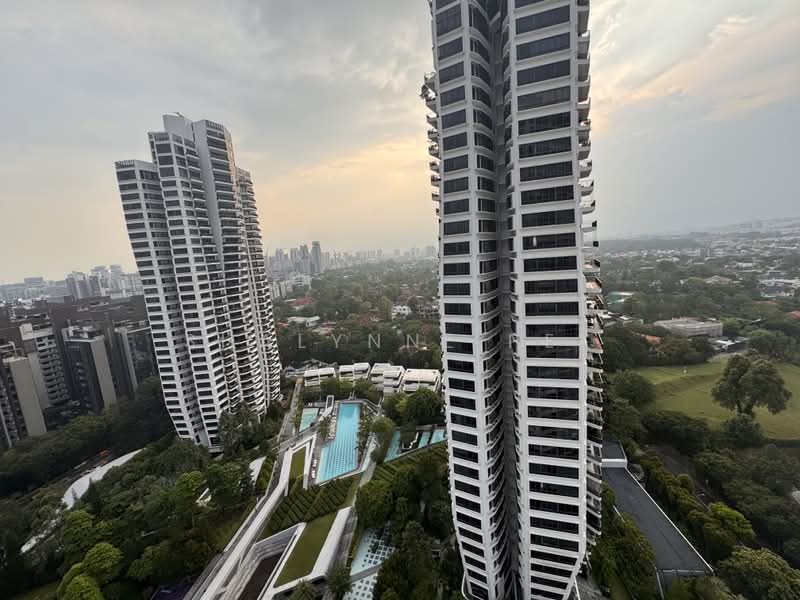 d'Leedon (Former Farrer Court), 13 Leedon Heights, 2 Bedrooms, 1,076 sqft, Condominium For Sale, by Shalynne Pek, 500167271 - Exterior - PropertyGuru.com.sg