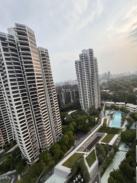 d'Leedon (Former Farrer Court), 13 Leedon Heights, 2 Bedrooms, 1,076 sqft, Condominium For Sale, by Shalynne Pek, 500167271 - Exterior - PropertyGuru.com.sg