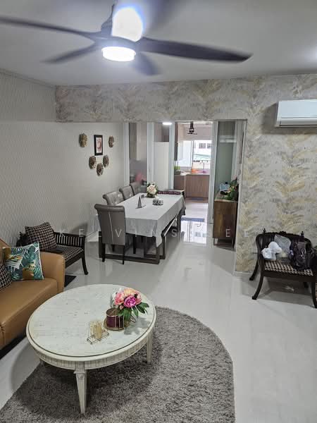 139 Potong Pasir Avenue 3, 139 Potong Pasir Avenue 3, 2 Bedrooms, 797 sqft, HDB Flat For Sale, by KelvinS See, 500167272 - Living Room - PropertyGuru.com.sg