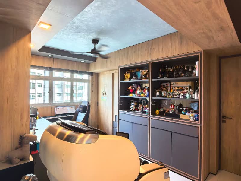 293C Bukit Batok Street 21, 293C Bukit Batok Street 21, 3 Bedrooms, 990 sqft, HDB Flat For Sale, by Vince Chionh, 500167274 - Study Corner - PropertyGuru.com.sg