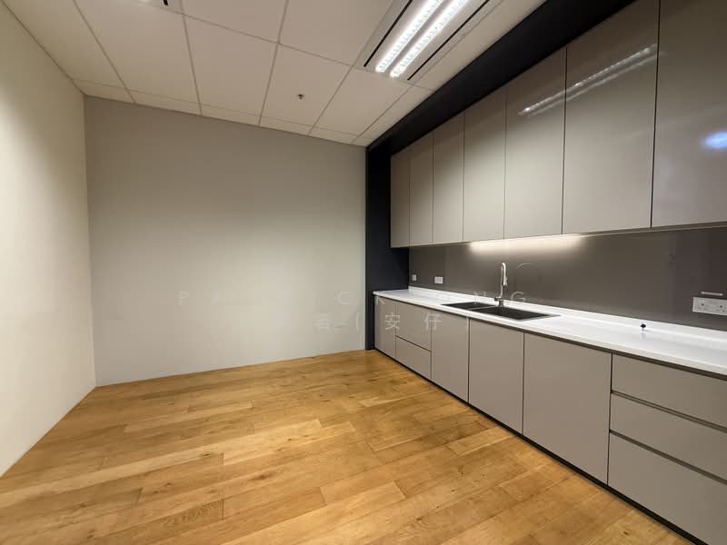 Prime Grade AAA Office in Raffles Place, Equipped with Wet Pantry, 2,300 sqft, Office For Rent, by Patrick Ong 王鹏若(安仔), 500167276 - Kitchen - CommercialGuru.com.sg
