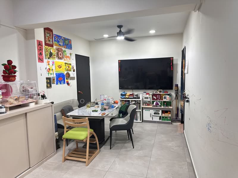Joo Chiat Apartments, 293 Onan Road, 1 Bedroom, 1,750 sqft, Shophouse For Rent, by John Chen, 500167278 - Living Room - PropertyGuru.com.sg