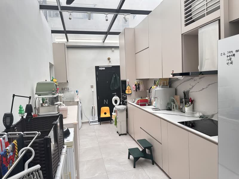 Joo Chiat Apartments, 293 Onan Road, 1 Bedroom, 1,750 sqft, Shophouse For Rent, by John Chen, 500167278 - Kitchen - PropertyGuru.com.sg