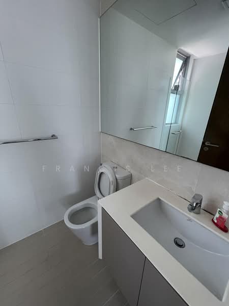 Hundred Trees, 85 West Coast Drive, Room Rental, 150 sqft, Condominium For Rent, by Francis Lee, 500167279 - Bathroom - PropertyGuru.com.sg