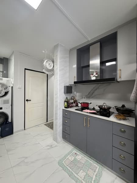 862 Tampines Street 83, 862 Tampines Street 83, 3 Bedrooms, 1,366 sqft, HDB Flat For Sale, by Ahmad Ibrahim, 500167281 - Kitchen - PropertyGuru.com.sg