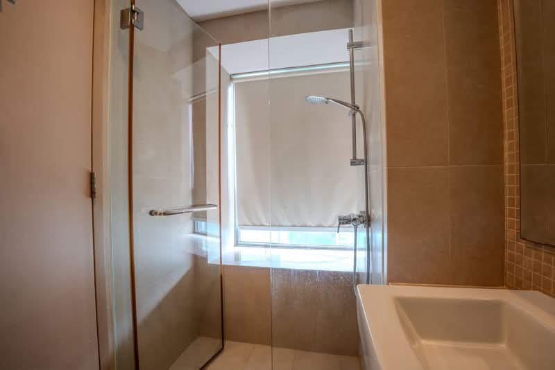 Botannia, 33A West Coast Park, 4 Bedrooms, 1,561 sqft, Condominium For Sale, by Ashley Lim, 500167286 - Bathroom - PropertyGuru.com.sg