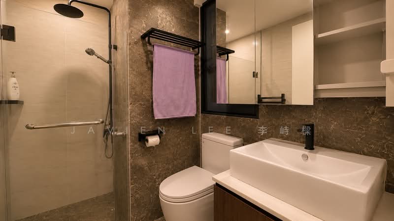 Riversound Residence, 7 Sengkang East Avenue, 1 Bedroom, 474 sqft, Condominium For Sale, by Javien Lee 李峙樑, 500167304 - Bathroom - PropertyGuru.com.sg