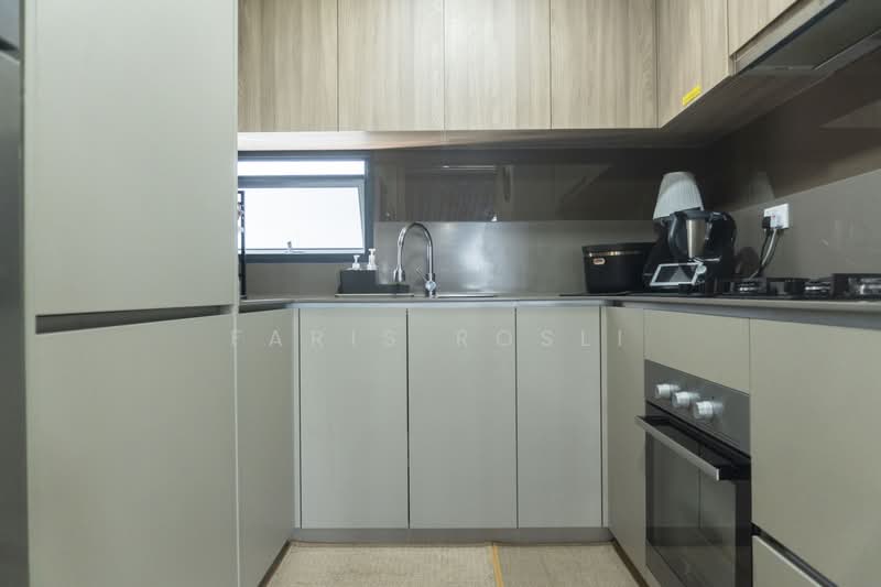 The Jovell, 13 Flora Drive, 3 Bedrooms, 904 sqft, Condominium For Rent, by Faris Rosli, 500167314 - Kitchen - PropertyGuru.com.sg