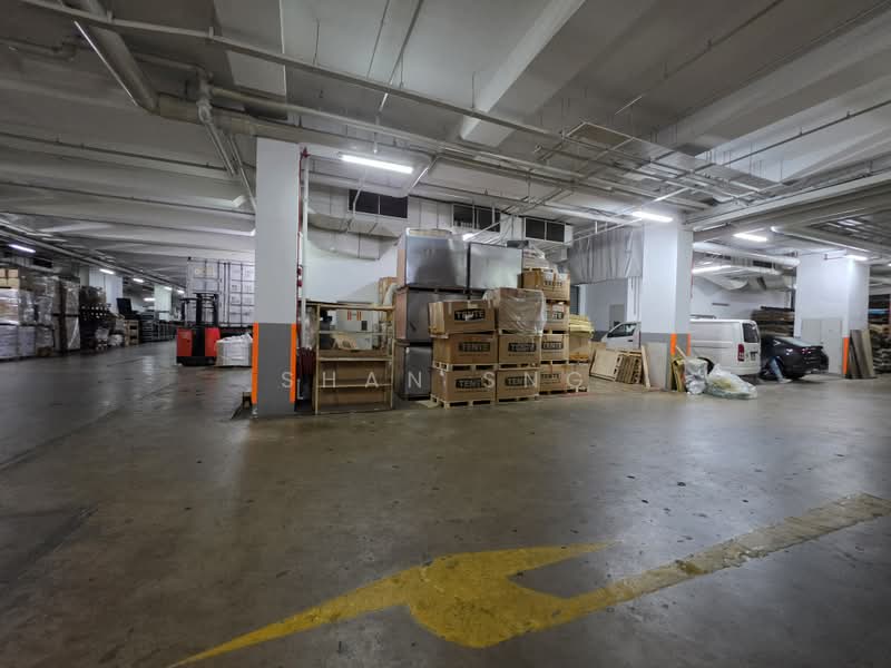 Eunos Technolink, 13 Kaki Bukit Road 1, 3,283 sqft, Light Industrial (B1) For Sale, by Shan Sng, 500167321 - Car Park - CommercialGuru.com.sg