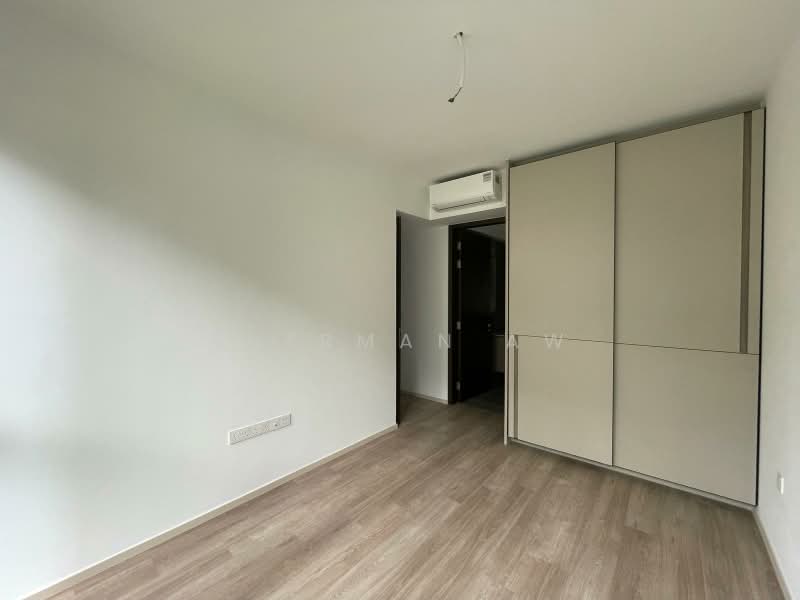 The Watergardens at Canberra, 29 Canberra Drive, 2 Bedrooms, 753 sqft, Condominium For Rent, by Sherman Aw, 500167322 - Master Bedroom - PropertyGuru.com.sg