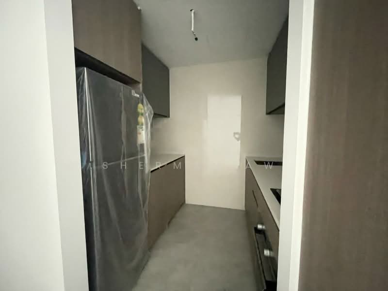 The Watergardens at Canberra, 29 Canberra Drive, 2 Bedrooms, 753 sqft, Condominium For Rent, by Sherman Aw, 500167322 - Kitchen - PropertyGuru.com.sg