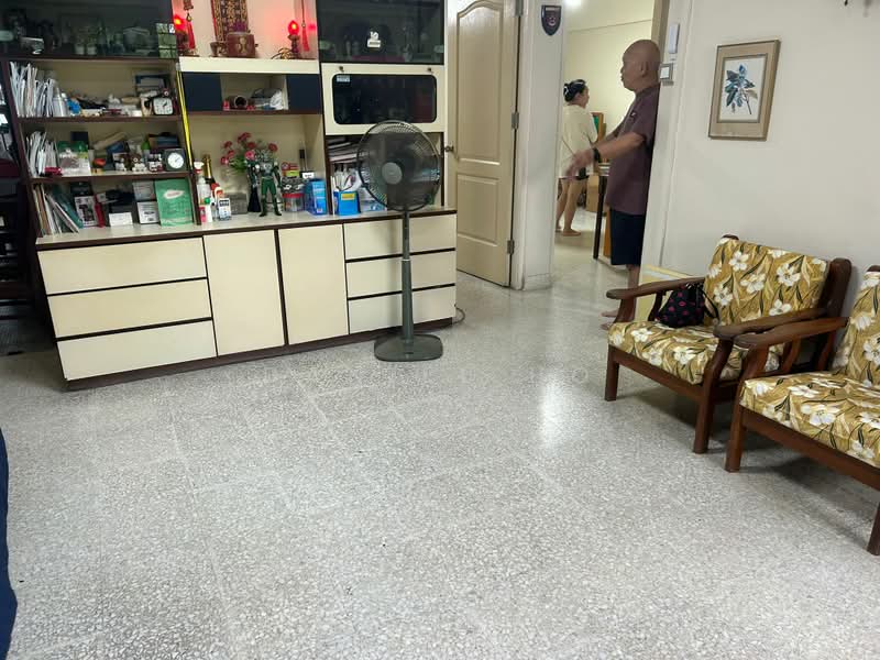 467 Ang Mo Kio Avenue 10, 467 Ang Mo Kio Avenue 10, Room Rental, 200 sqft, HDB Flat For Rent, by Daniel Ho, 500167329 - Living Room - PropertyGuru.com.sg