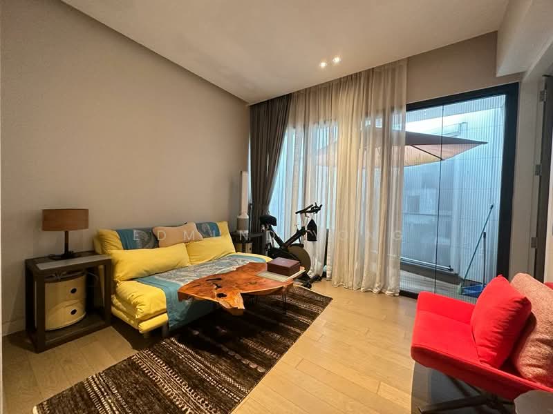 DISTRICT 28 | NIM COLLECTION | 99 years Leasehold 3 Storey Corner Terrace, Nim Collection, 5 Bedrooms, 4,338 sqft, Corner Terrace For Sale, by Edmund Yong, 500167334 - Living Room - PropertyGuru.com.sg