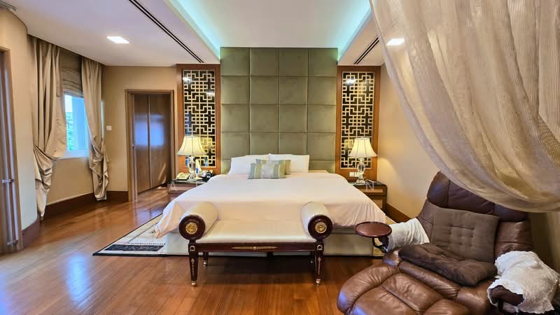 ⭐️ RARE Priced Attractively Move-In GCB in the Heart of Novena, , 6 Bedrooms, 9,500 sqft, Detached House For Sale, by Alvin Tan, 500167382 - Bedroom - PropertyGuru.com.sg