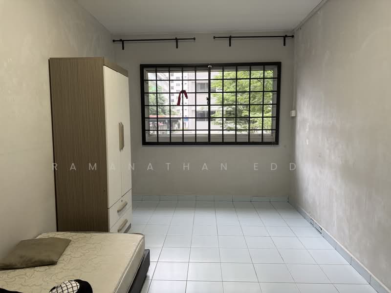 814 Jurong West Street 81, 814 Jurong West Street 81, 3 Bedrooms, 1,302 sqft, HDB Flat For Rent, by Ramanathan Eddie, 500167384 - Bedroom - PropertyGuru.com.sg