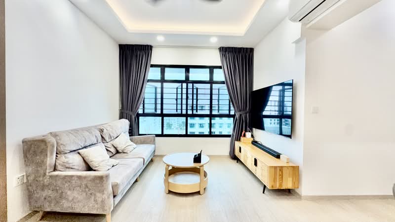 420A Northshore Drive, 420A Northshore Drive, 3 Bedrooms, 1,022 sqft, HDB Flat For Sale, by Kevin Tang, 500167387 - Living Room - PropertyGuru.com.sg