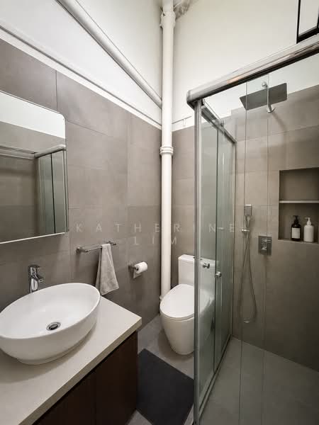 Tai Hwan Garden, 2 Tai Hwan Terrace, 3 Bedrooms, 2,617 sqft, Terraced House For Sale, by Katherine Lim, 500167391 - Bathroom - PropertyGuru.com.sg