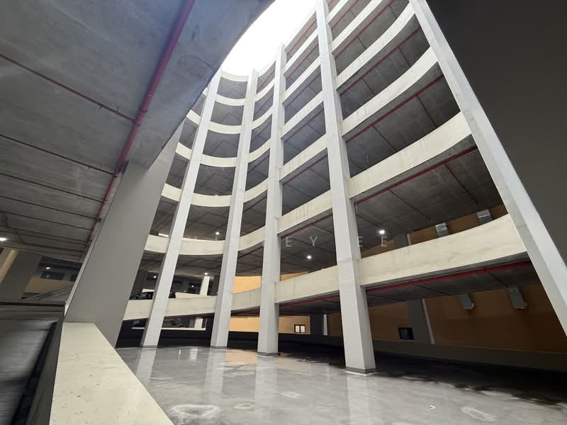 Stellar @ Tampines, 12 Tampines North Drive 4, 700 sqft, Factory / Workshop (B2) For Rent, by Shirley Ee, 500167395 - Car Park - CommercialGuru.com.sg